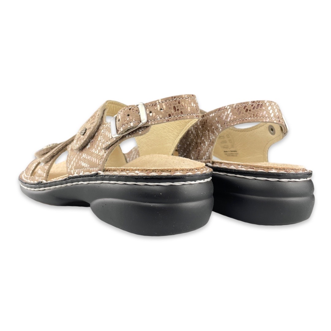 Finn Comfort Classic 2562 Sandaal Gomera Sesame