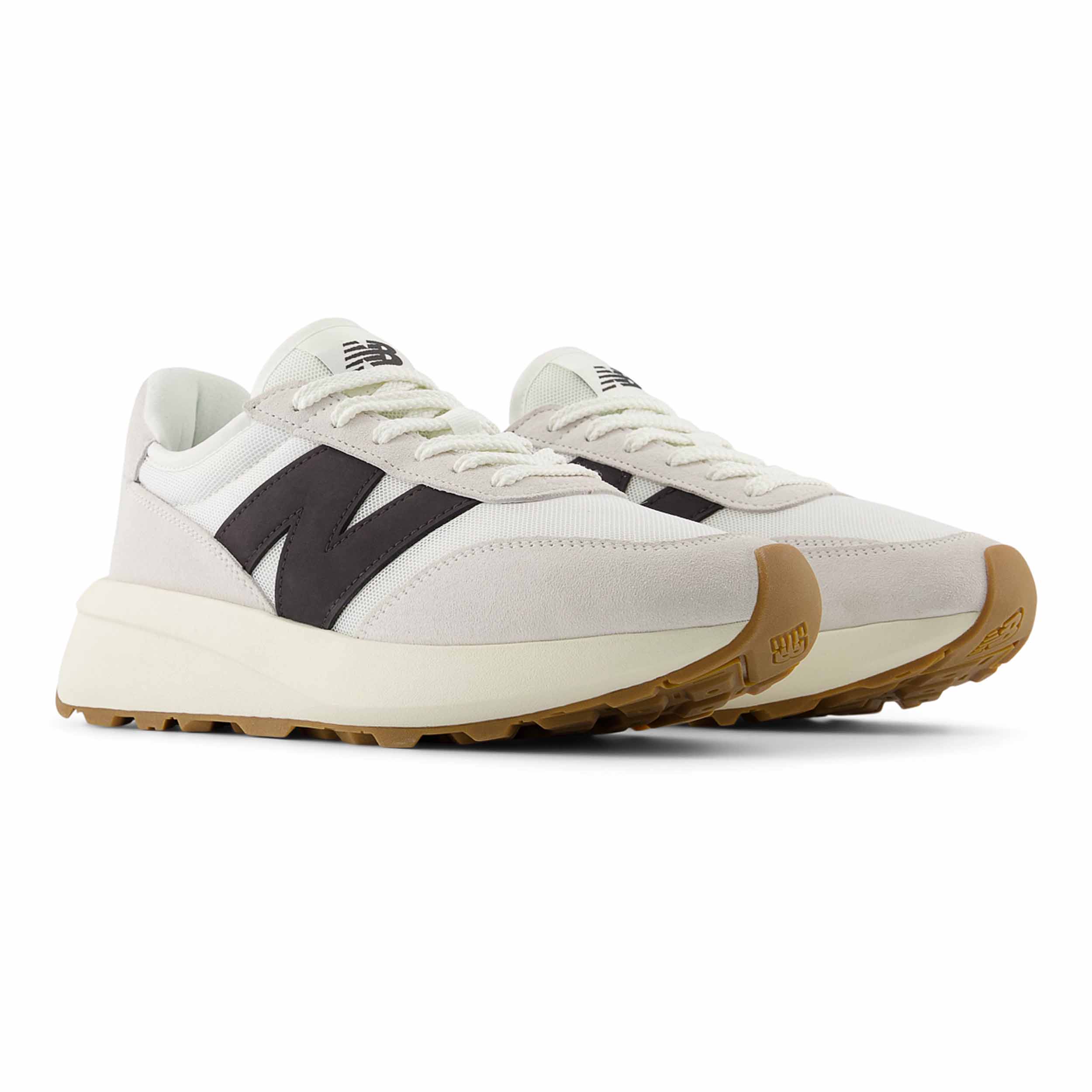 New Balance 370 Sneaker Sea Salt/Black Cement