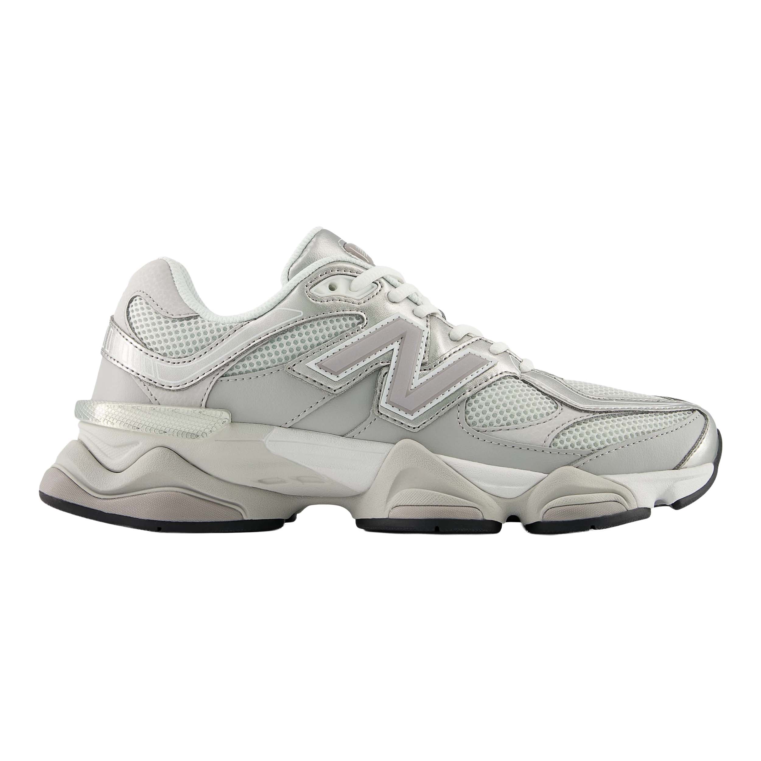 New Balance 9060 Sneaker Raincloud/Truffle Salt
