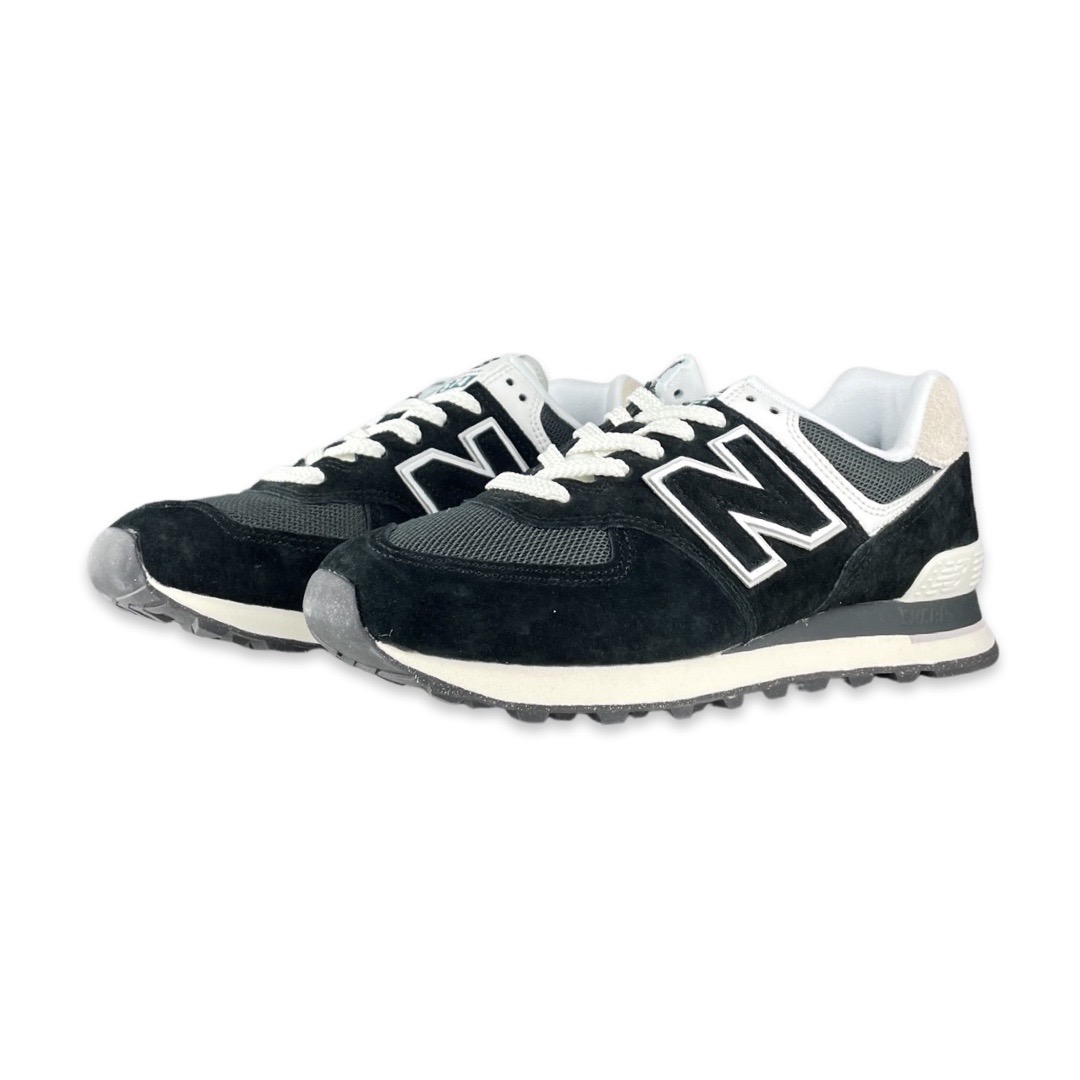 New Balance 574 Sneaker Black/Off White