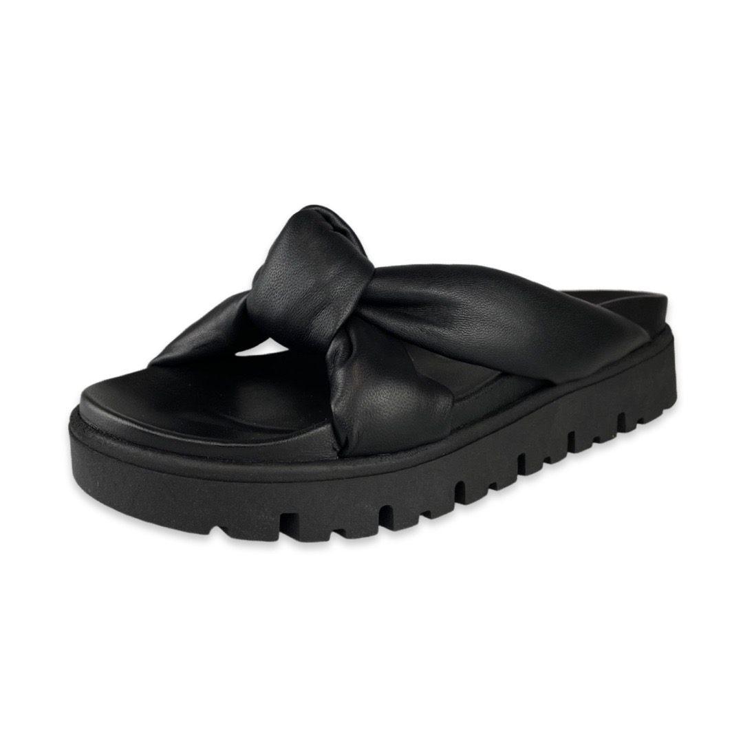 Toral Slipper Noue Negro