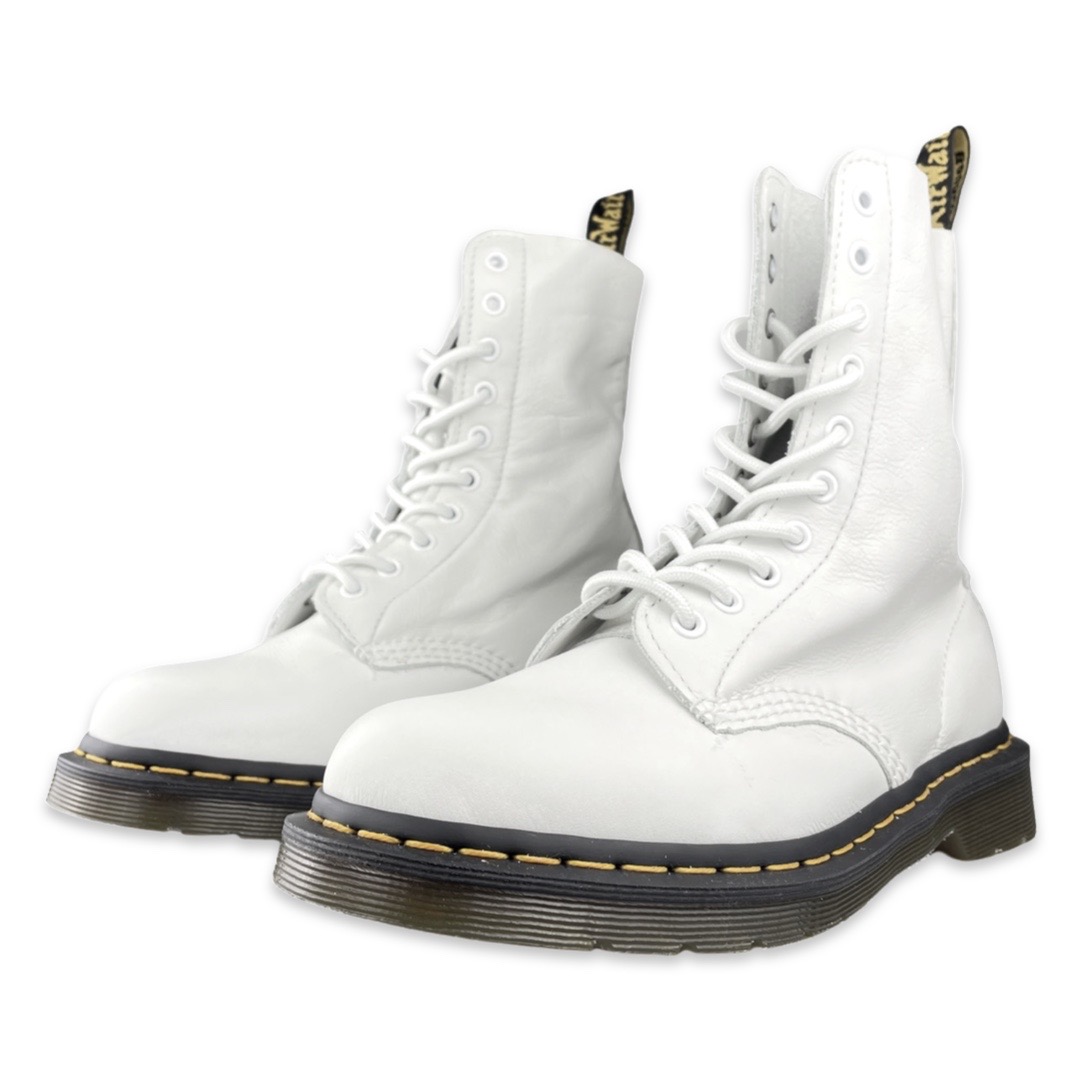 Dr. Martens 1490 Boot Optical White Virginia