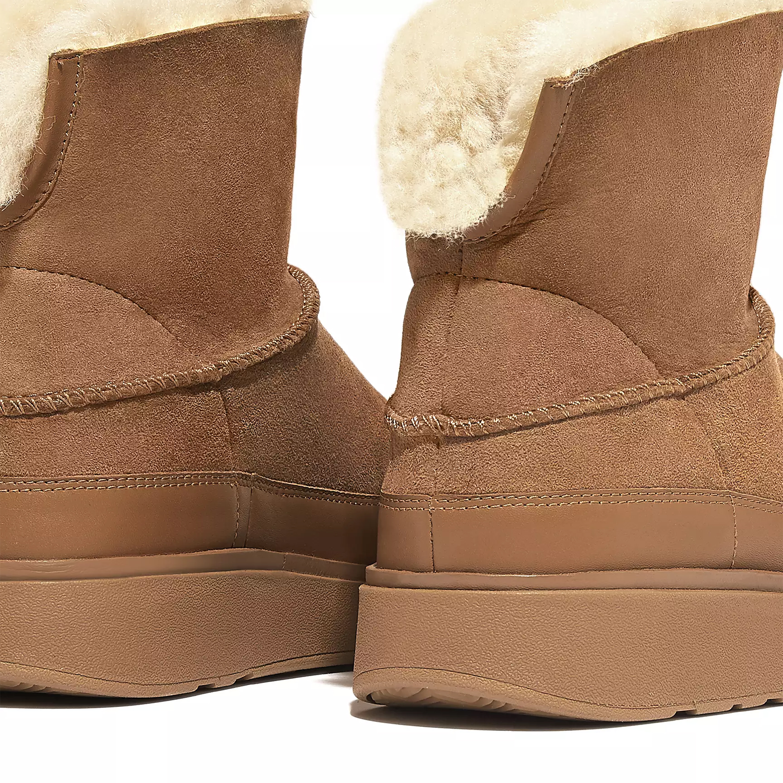 FitFlop GS6-A69 Boot Gen-Ff Mini Double-Faced Shearling Desert Tan 