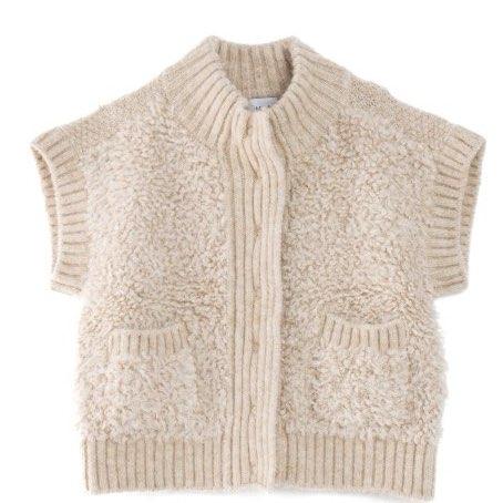 Moment in May. 705.25 Vest Belgium Oatmeal Cream