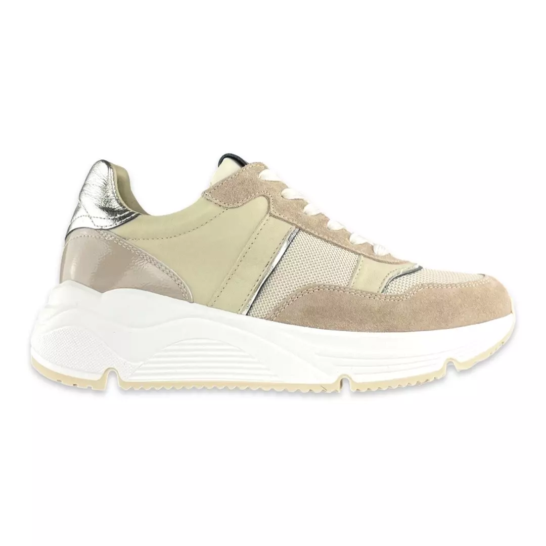 AQA A8321 Sneaker Lauren Clay