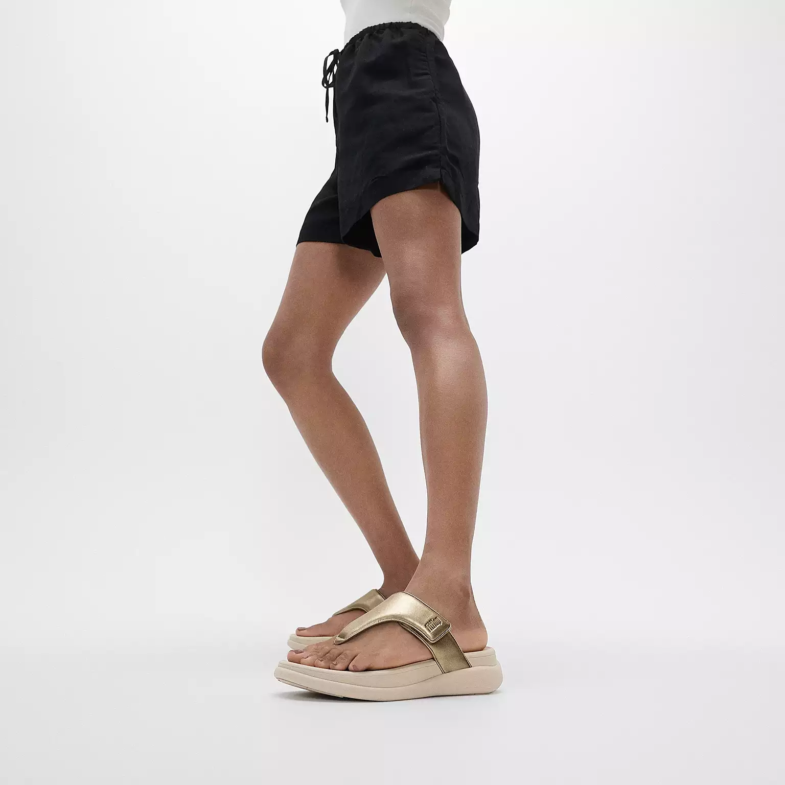 FitFlop IW1 Slipper F-Mode Go Ajustable Flatform Platino